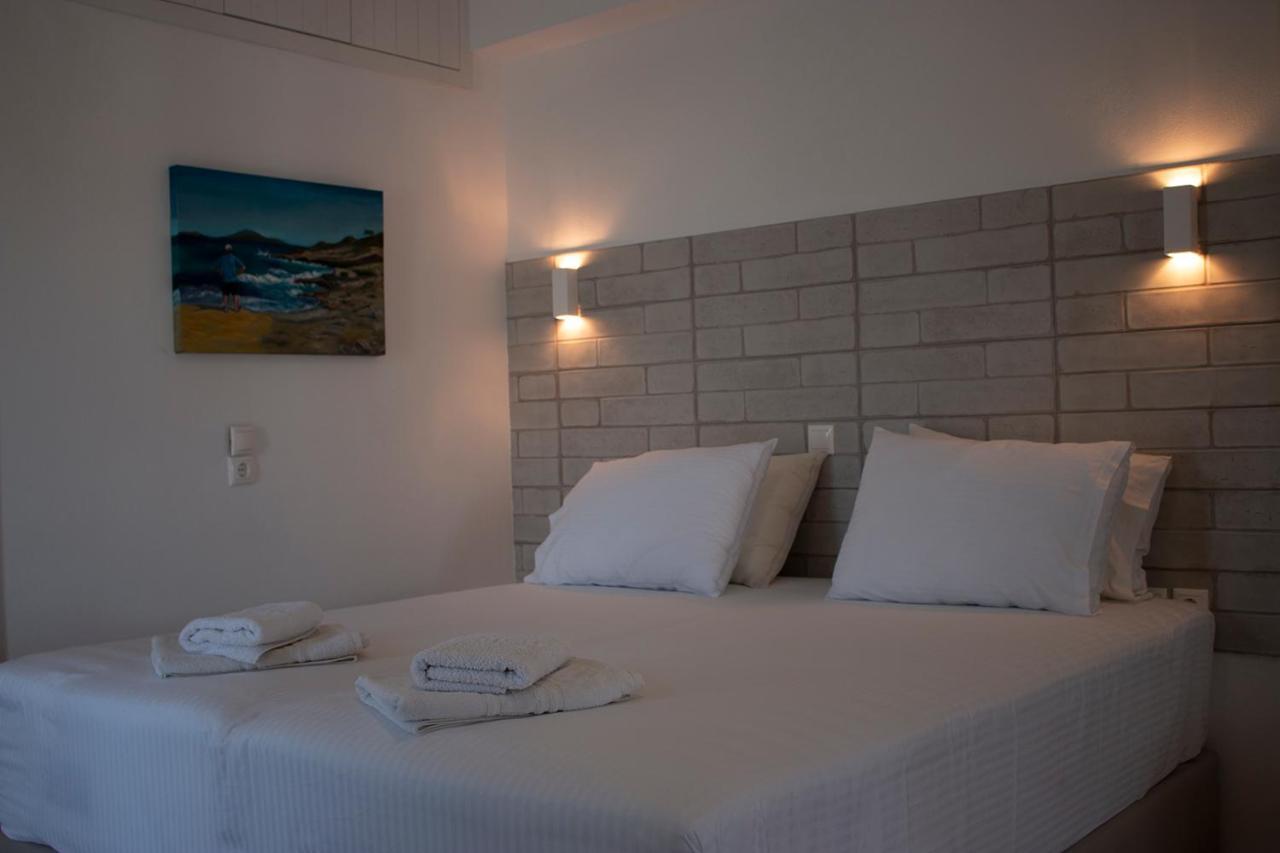 Agnadema Luxury Residences Schoinoussa Eksteriør billede