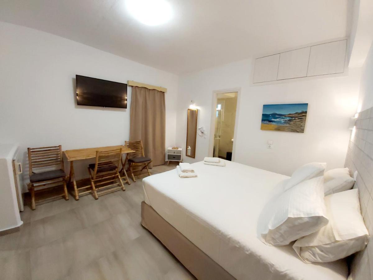 Agnadema Luxury Residences Schoinoussa Eksteriør billede